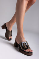Mules από ψάθα με εφέ τοκά Refresh 172522 - Μαύρο - thefashionproject.gr - Refresh