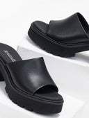 Mules δερμάτινα με chunky σόλα Ragazza 01243 - Μαύρο - thefashionproject.gr - RAGAZZA