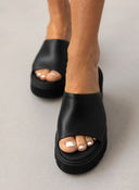 Mules δερμάτινα με chunky σόλα Ragazza 01243 - Μαύρο - thefashionproject.gr - RAGAZZA