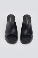 Mules δερμάτινα με φαρδιά φάσα TFP - Μαύρο - thefashionproject.gr - TFP