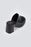 Mules δερμάτινα με φαρδιά φάσα TFP - Μαύρο - thefashionproject.gr - TFP