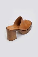 Mules δερμάτινα με φαρδιά φάσα TFP - Ταμπά - thefashionproject.gr - TFP