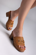 Mules δερμάτινα με ψάθα CARMELA 162334 - Κάμελ - thefashionproject.gr - CARMELA
