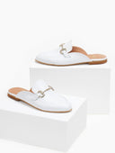 Mules φλατ με μεταλλικό διακοσμητικό TFP - Λευκό - thefashionproject.gr - TFP