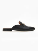 Mules φλατ με μεταλλικό διακοσμητικό TFP - Μαύρο - thefashionproject.gr - TFP