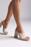 Mules καστόρινα με δάκτυλο Tfp - Μπεζ - thefashionproject.gr - TFP