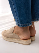 Mules καστόρινα με σχοίνινη σόλα Ragazza 0237 - Μπεζ - thefashionproject.gr - RAGAZZA