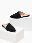 Mules κλειστά με ασύμμετρη φάσα estil - Μαύρο - thefashionproject.gr - Estil