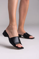 Mules με φαρδιά φάσα TFP - Μαύρο - thefashionproject.gr - TFP