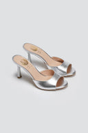 Mules με λεπτό τακούνι TFP - Ασημί - thefashionproject.gr - TFP