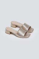 Mules με pattern TFP - Χρυσό - thefashionproject.gr - TFP