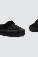Παντόφλες με συνθετική γούνα ERYNN - Μαύρο - thefashionproject.gr - ERYNN