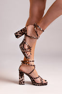 Πέδιλα crossover σατέν με μπαρέτα ERYNN - Leopard - thefashionproject.gr - ERYNN