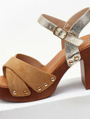 Πέδιλα crossover suede με τρουκς ERYNN