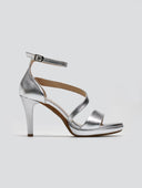 Πέδιλα δερμάτινα με λεπτή φιάπα Ragazza 0932 - Ασημί - thefashionproject.gr - RAGAZZA
