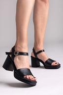 Πέδιλα δερμάτινα με μπαρέτα Ragazza 0794 - Μαύρο - thefashionproject.gr - RAGAZZA