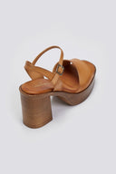 Πέδιλα δερμάτινα με μπαρέτα TFP - Ταμπά - thefashionproject.gr - TFP - 23789007003