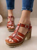 Πέδιλα gladiator με μπαρέτα Refresh 171878 - Ταμπά - thefashionproject.gr - Xti Footwear