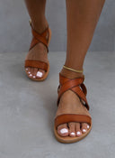 Σανδάλια δερμάτινα με crossover μπαρέτα Iris Sandals