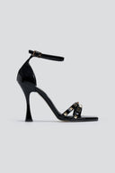 Πέδιλα λουστρίνι με τρουκς TFP - Μαύρο - thefashionproject.gr - TFP