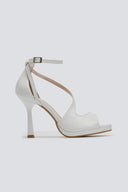 Πέδιλα με ανάγλυφο pattern TFP - Λευκό Πέρλα - thefashionproject.gr - TFP