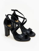 Πέδιλα με croosssover σχέδιο TFP - Μαύρο - thefashionproject.gr - TFP