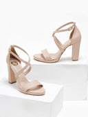 Πέδιλα με croosssover σχέδιο TFP - Nude - thefashionproject.gr - TFP