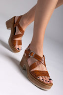 Πέδιλα με crossover σχέδιο Refresh 172847 - Ταμπά - thefashionproject.gr - Refresh