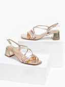 Πέδιλα με λεπτά λουράκια ERYNN - Χρυσό - thefashionproject.gr - ERYNN
