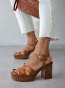 Πέδιλα με μπαρέτα δερμάτινα tfp - Ταμπά - thefashionproject.gr - TFP