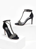 Πέδιλα με μπαρέτα και στρας tfp - Μαύρο - thefashionproject.gr - TFP
