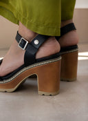 Πέδιλα με μπαρέτα Refresh 170777 - Μαύρο - thefashionproject.gr - Refresh