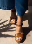 Πέδιλα με μπαρέτα Refresh 171782 - Τάουπε - thefashionproject.gr - Refresh