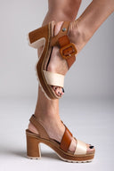 Πέδιλα με τοκά Refresh 172843 - Τάουπε - thefashionproject.gr - Refresh