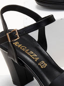 Πέδιλα με χοντρό τακούνι Ragazza 0938 - Μαύρο - thefashionproject.gr - RAGAZZA