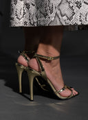 Πέδιλα μυτερά λουστρίνι TFP 75432 - Χρυσό - thefashionproject.gr - TFP