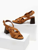 Πέδιλα suede με crossover φάσες ERYNN