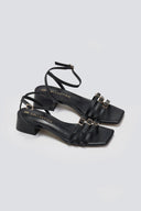 Πέδιλα χαμηλά με λεπτά λουράκια TFP - Μαύρο - thefashionproject.gr - TFP