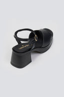 Πέδιλα χαμηλά με μπαρέτα TFP - Μαύρο - thefashionproject.gr - TFP - 23925002003