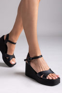 Πλατφόρμες crossover Estil - Μαύρο - thefashionproject.gr - Estil - 23936002003