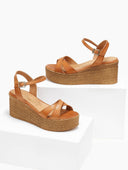 Πλατφόρμες δερμάτινες με μπαρέτα tfp - Ταμπά - thefashionproject.gr - TFP