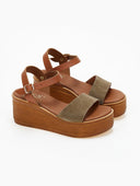 Πλατφόρμες καστόρινες με μπαρέτα Estil - Λαδί - thefashionproject.gr - Estil