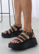Πλατφόρμες με μπαρέτα TFP - Μαύρο - thefashionproject.gr - TFP