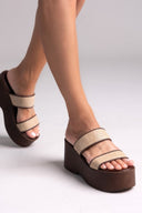 Πλατφόρμες με ψάθινες φάσες Estil - Καφέ - thefashionproject.gr - Estil - 24137036003