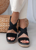 Πλατφόρμες suede με crossover λάστιχα Xti 142326