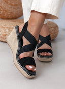 Πλατφόρμες suede με crossover λάστιχα Xti 142326