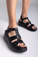 Πλατφόρμες χαμηλές Refresh 172686 - Μαύρο - thefashionproject.gr - Refresh