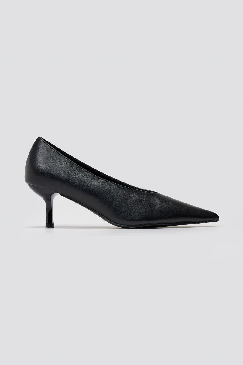 Pointed Pumps with Kitten Heel - Black Matte - thefashionproject.gr - Stephan