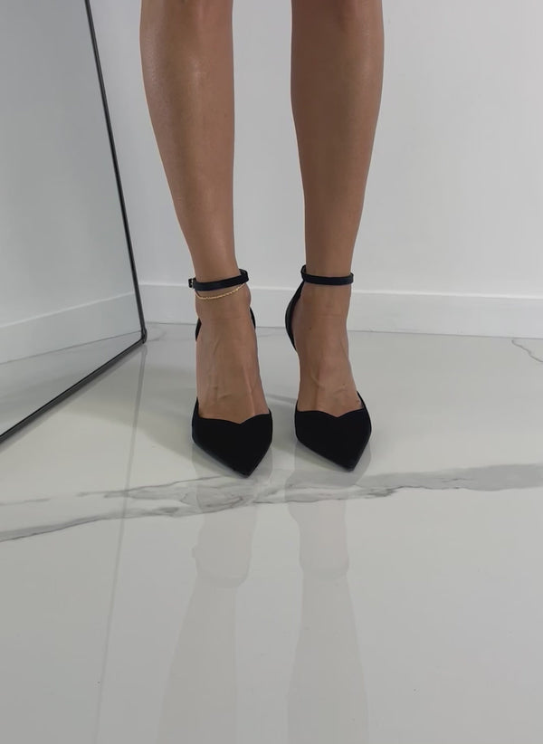 Γόβες velvet με μπαρέτα TFP