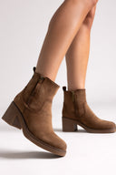 Refresh 173038 Vegan Suede Ankle Boots with Side Zip - Beige Suede - thefashionproject.gr - Refresh